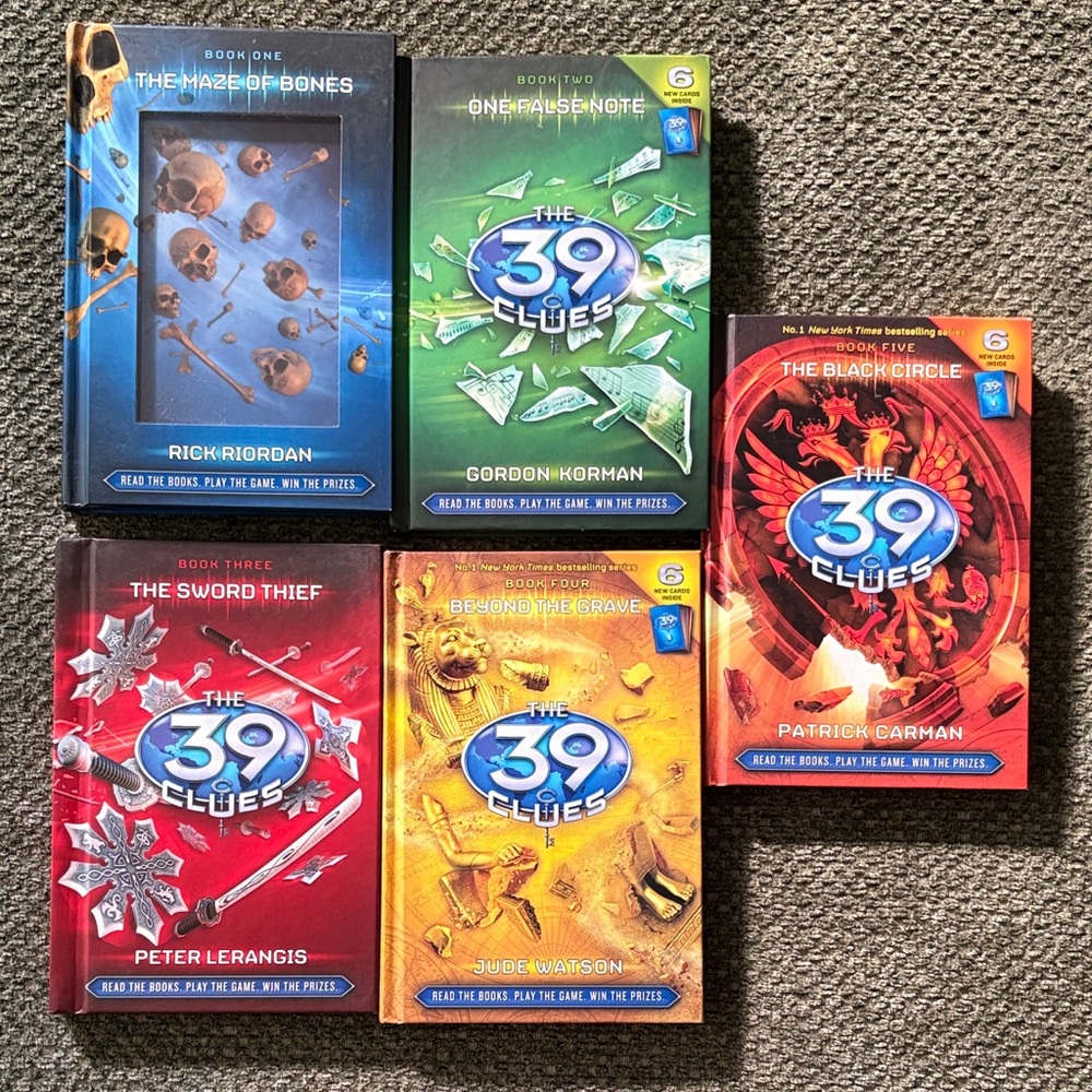 The 39 Clues Hardcover Book Set - Assorted Colors (5 Books)